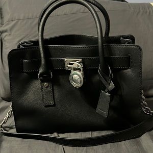 Michael Kors. Black Hamilton East West Satchel. W/silver detailing. 30S3SHMS3L